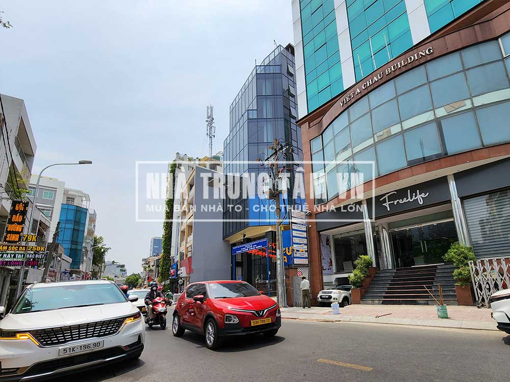 Tòa nhà văn phòng cao cấp tại 84 Huỳnh Văn Bánh, Phường 15, Quận Phú Nhuận - Ảnh 3
